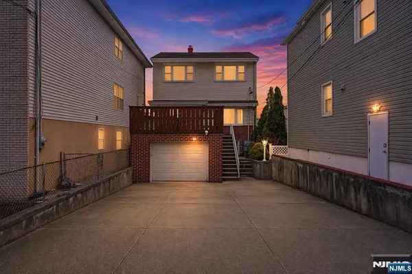 $799,000 | 220 5th Street, Fairview, NJ 07022