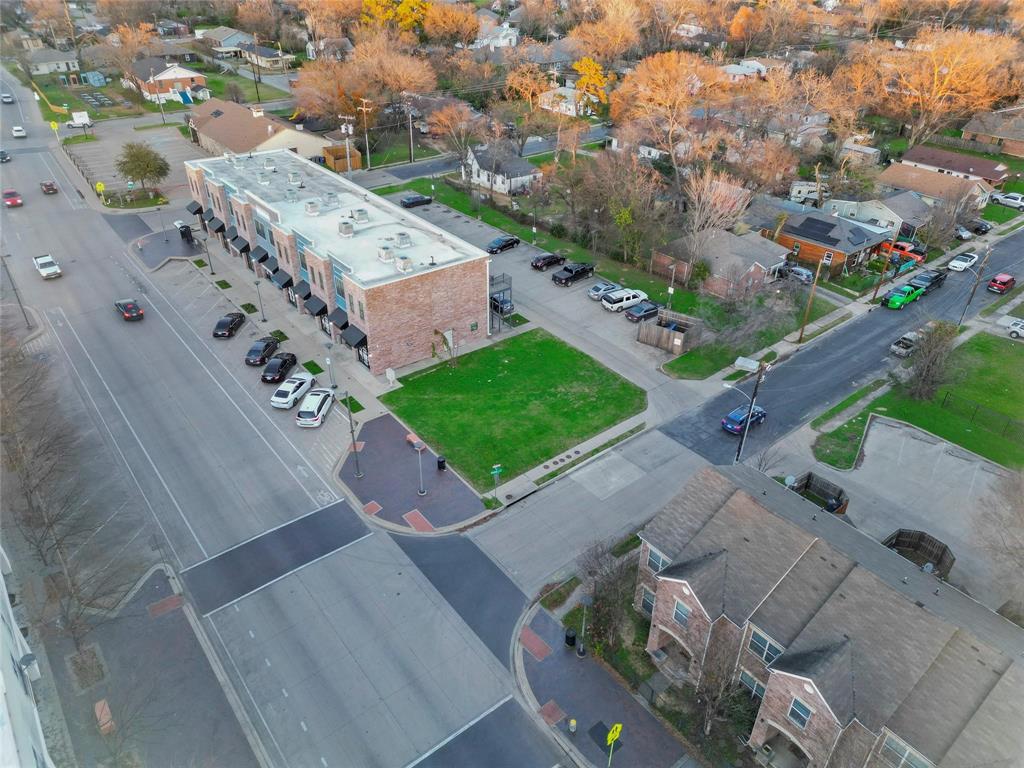 5216 Bexar Street Dallas, TX 75215 - Photo 3 of 6 an aerial view of a city