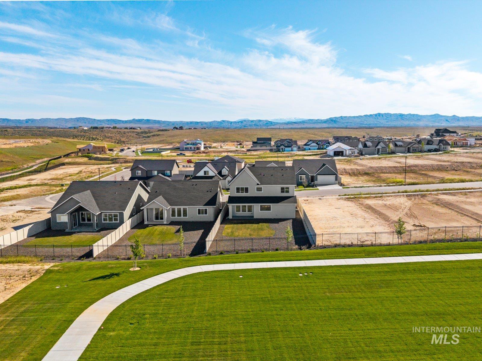 375 South Bumper Way Boise, ID 83716 - Photo 3 of 48