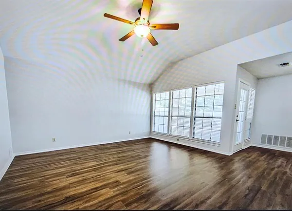 $1,950 | 727 Monique Court, Cedar Hill, TX 75104