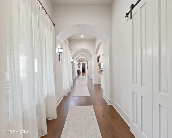 $4,600,000 | 235 North Fieldspan Road, Unit B, Scott, LA 70583