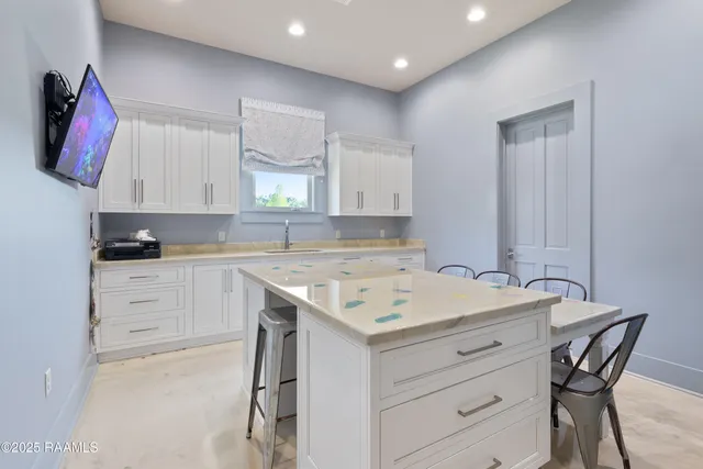 $4,600,000 | 235 North Fieldspan Road, Unit B, Scott, LA 70583