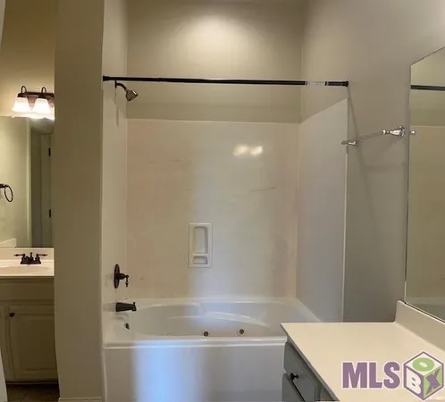 $1,900 | 10157 Bonnet Cove Avenue, Baton Rouge, LA 70810