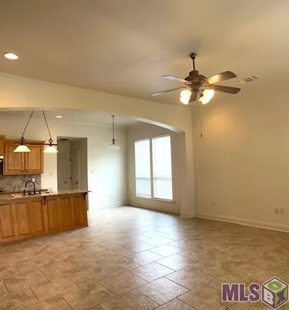 $1,900 | 10157 Bonnet Cove Avenue, Baton Rouge, LA 70810