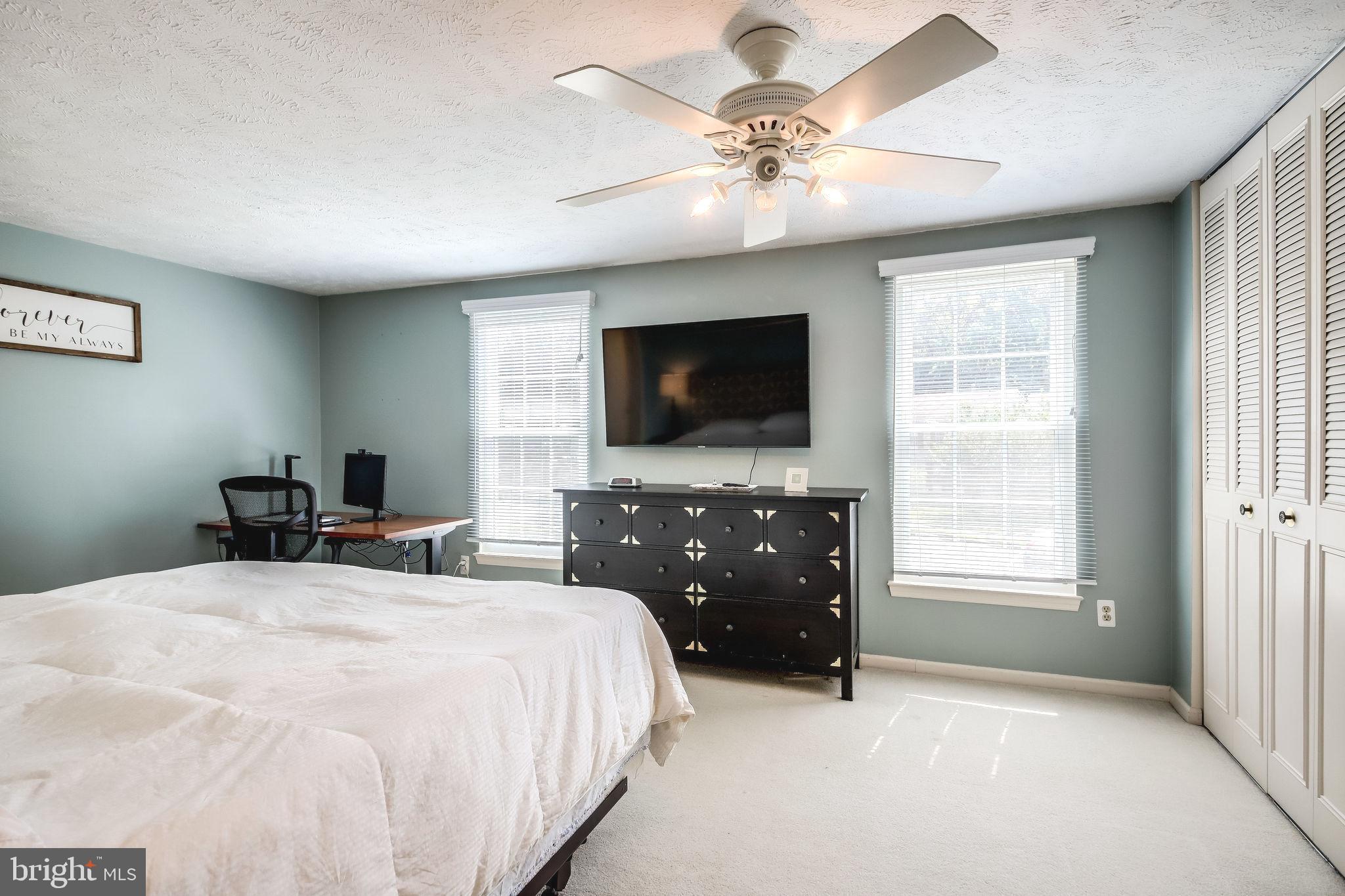 1486 Autumn Ridge Circle Reston, VA 20194 - Photo 13 of 28 Master bedroom