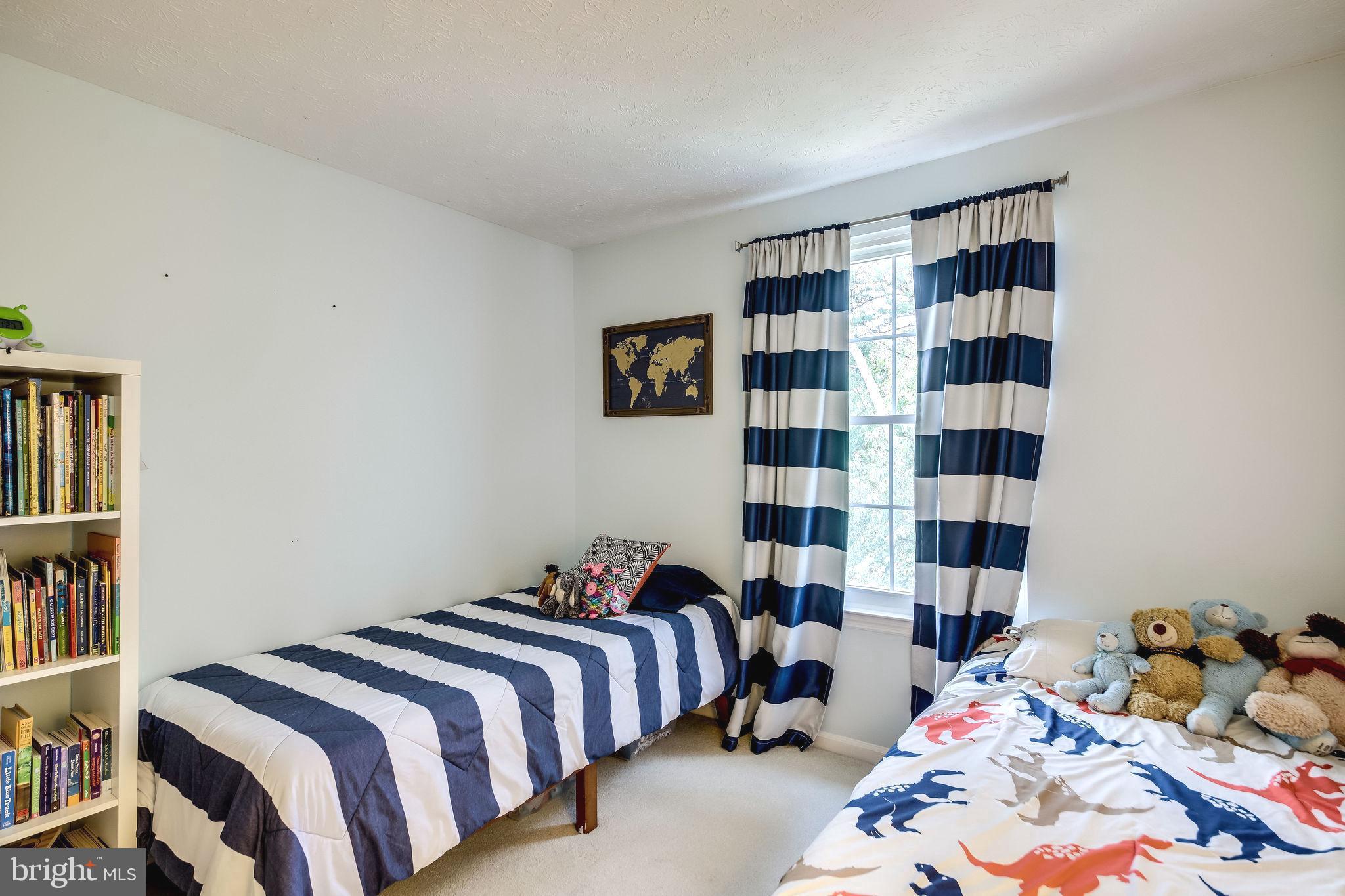 1486 Autumn Ridge Circle Reston, VA 20194 - Photo 19 of 28 3rd bedroom