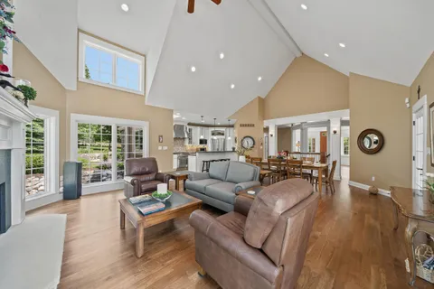 $2,070,000 | 1180 Savannah Court, Unit 2608, Geneva, WI 53147