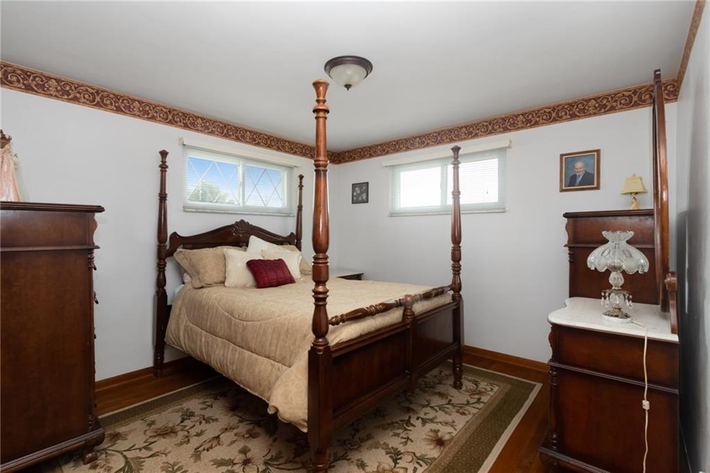 1644 Old Brodhead Road Monaca, PA 15061 - Photo 8 of 22 Spacious Master BR...