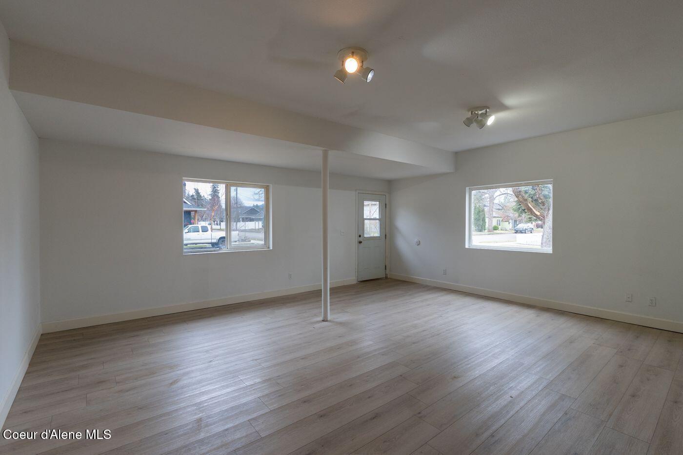 1001 North 6th Street Coeur D'Alene, ID 83814 - Photo 6 of 27 Family room