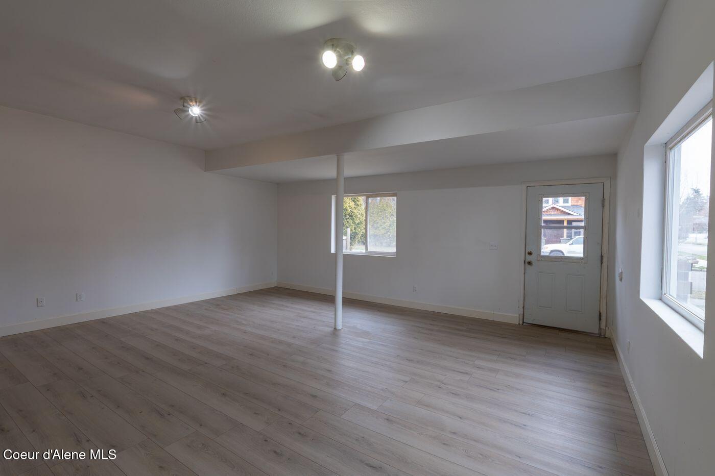 1001 North 6th Street Coeur D'Alene, ID 83814 - Photo 7 of 27 Family room