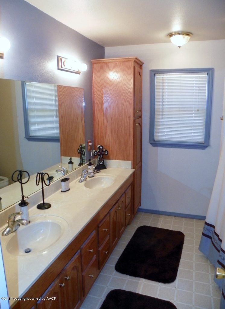 100 Raton Trail Amarillo, TX 79108 - Photo 11 of 34 100_0364