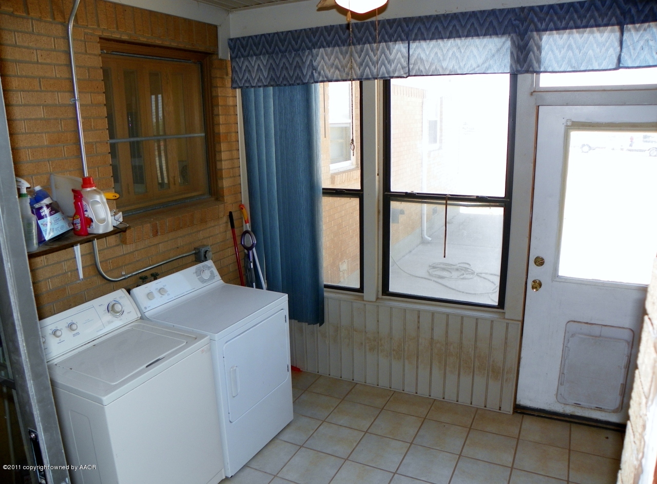 100 Raton Trail Amarillo, TX 79108 - Photo 21 of 34 100_0361