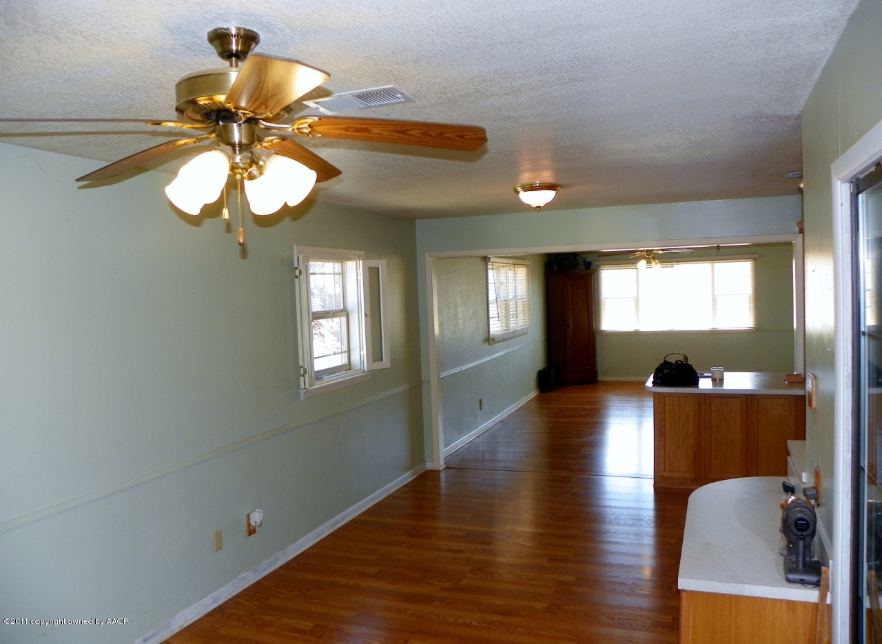 100 Raton Trail Amarillo, TX 79108 - Photo 7 of 34 100_0384