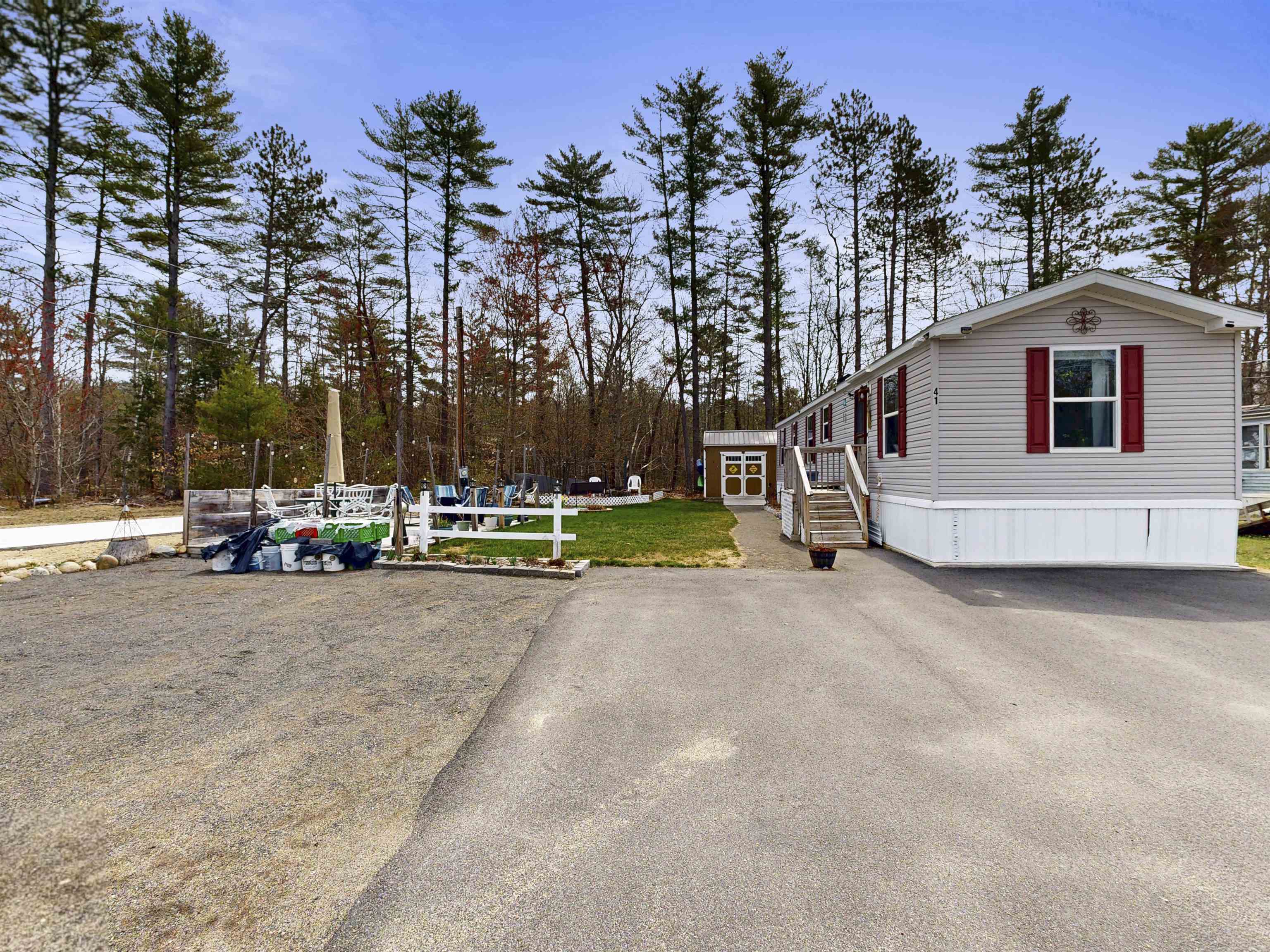 41 Pineland Park Road Milton, NH 03851 - Photo 3 of 35 Gallery Image 3