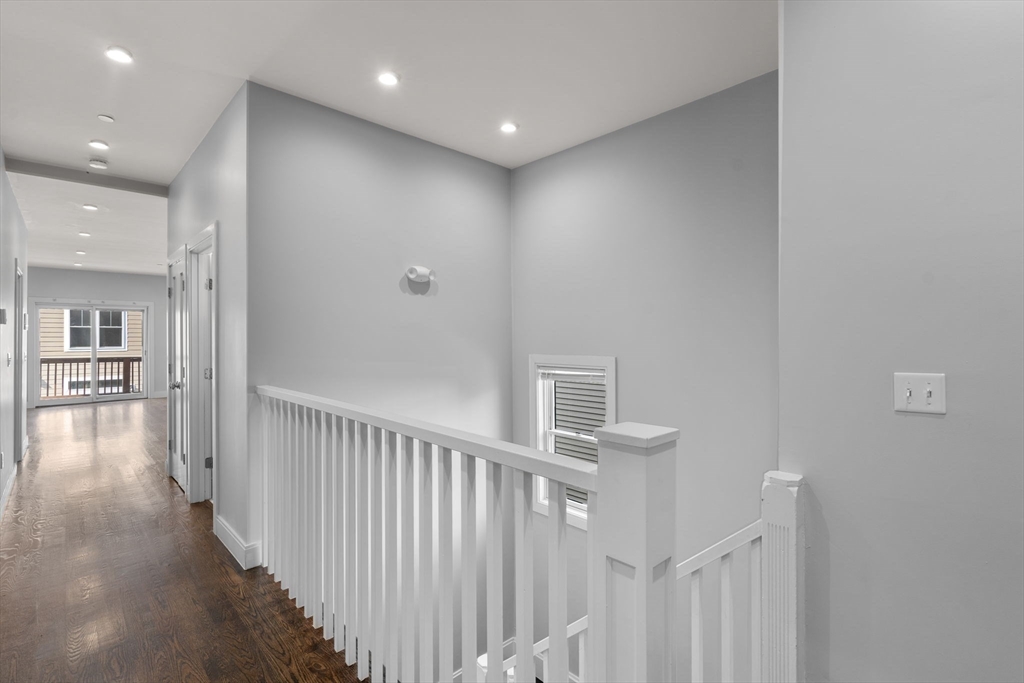 7 Langford Park, Unit 3 Boston, MA 02119 - Photo 10 of 16 a view of a hallway