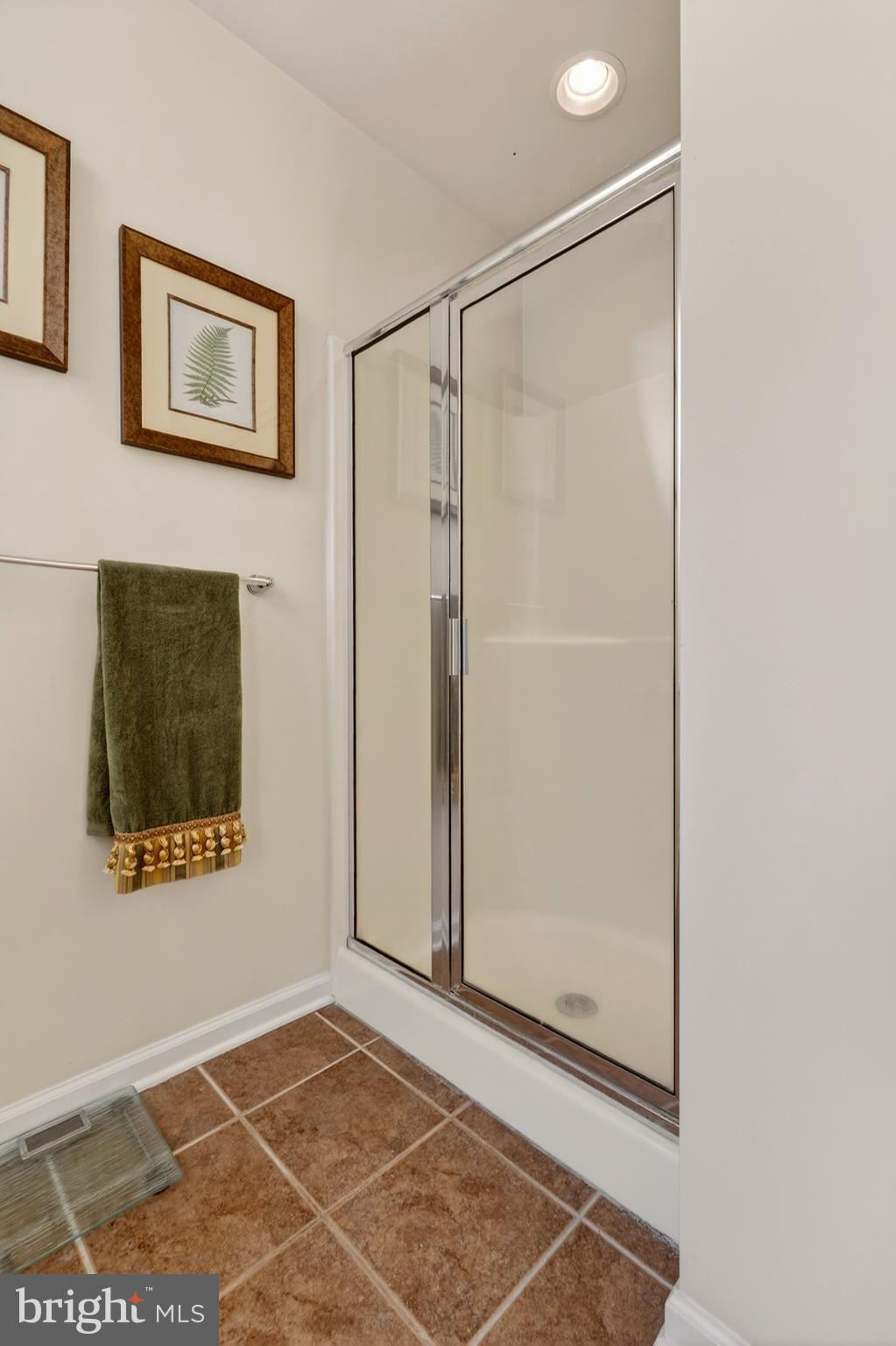 169 Thomas Jefferson Terrace Elkton, MD 21921 - Photo 47 of 64 a view of an empty room with a bathroom