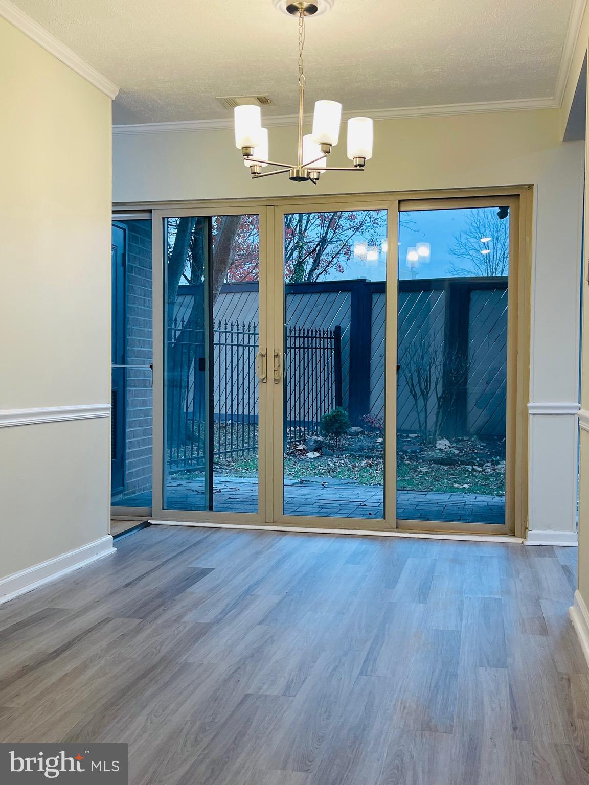 2200 Greenery Lane, Unit 10123 Silver Spring, MD 20906 - Photo 9 of 29 Family Room