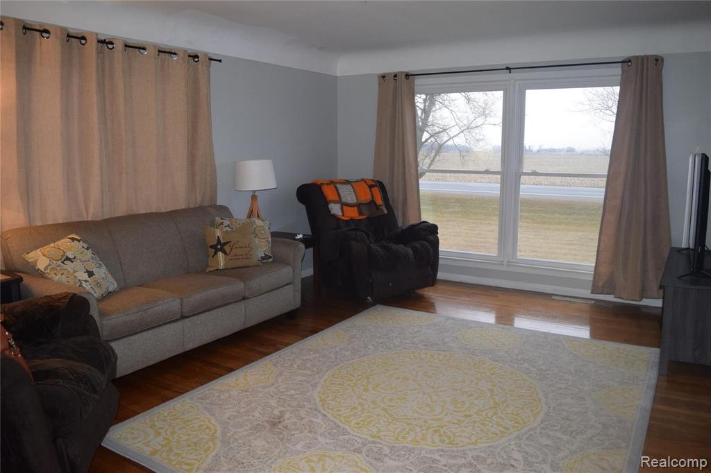 3271 Marlette Road Marlette, MI 48453 - Photo 9 of 36