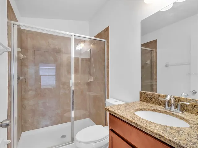 $2,100 | 1909 Hawks View Drive, Ruskin, FL 33570