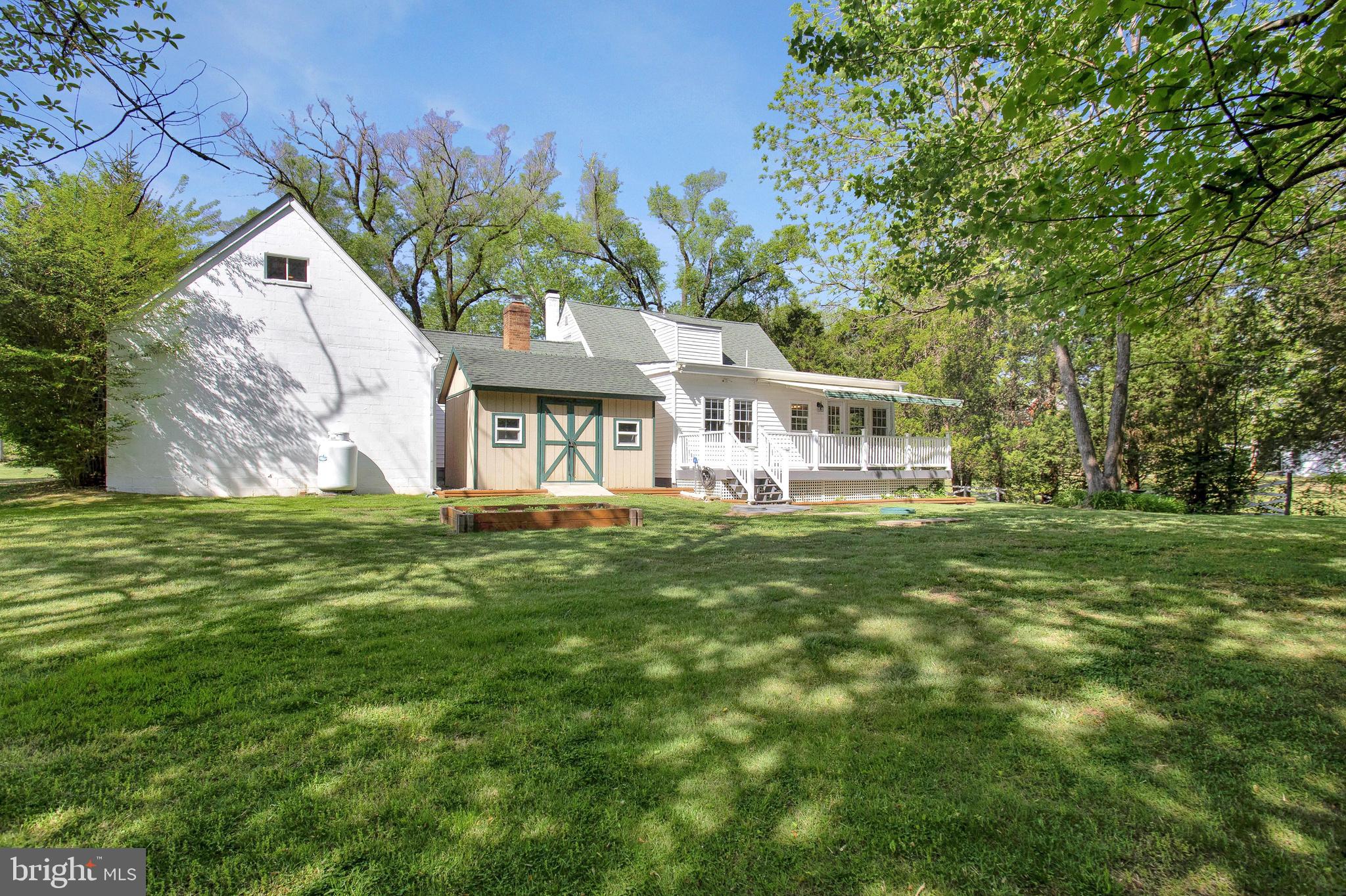 25122 Three Notch Road Hollywood, MD 20636 - Photo 32 of 40 Gallery Image 32