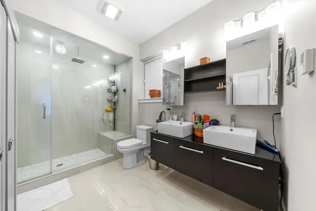 $610,000 | 3215 North Elston Avenue, Unit 1N, Chicago, IL 60618