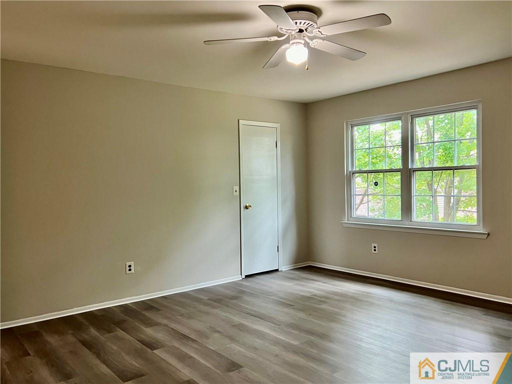 7502 Hana Road Edison, NJ 08817 - Photo 18 of 27