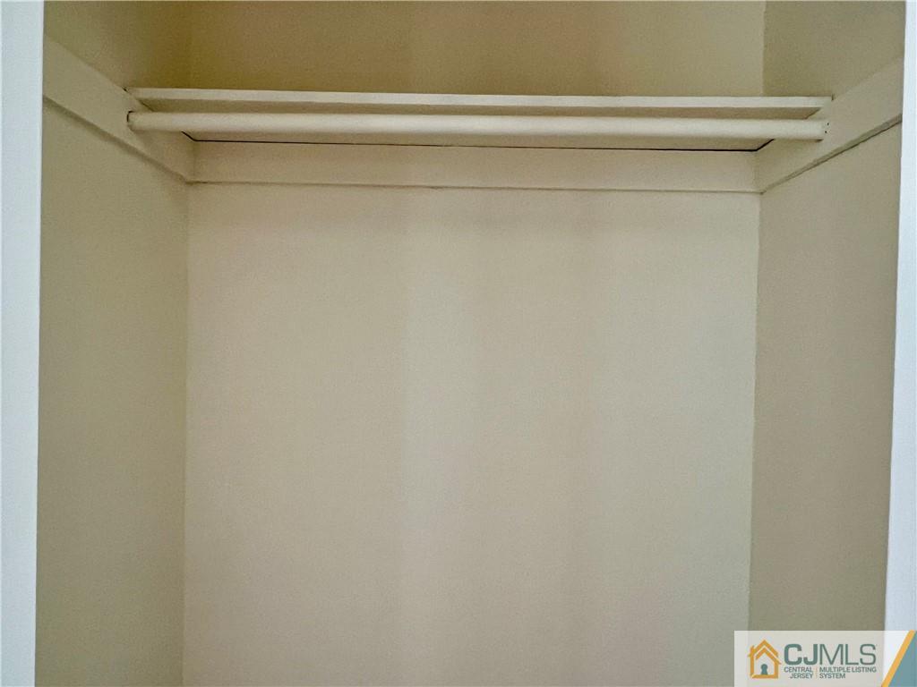 7502 Hana Road Edison, NJ 08817 - Photo 19 of 27