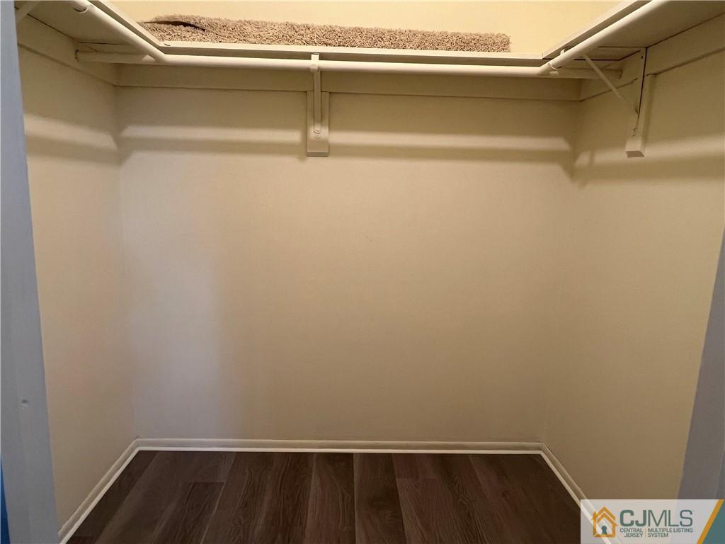 7502 Hana Road Edison, NJ 08817 - Photo 23 of 27