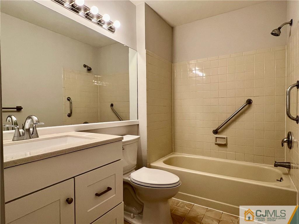 7502 Hana Road Edison, NJ 08817 - Photo 24 of 27