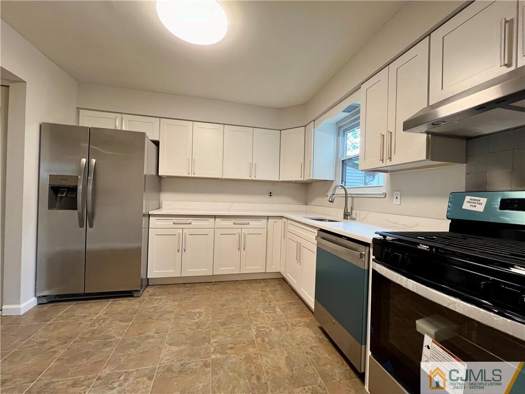 7502 Hana Road Edison, NJ 08817 - Photo 8 of 27