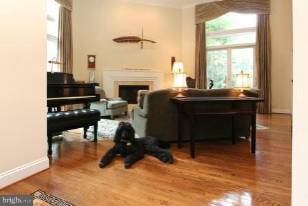 7104 River Road Bethesda, MD 20817 - Photo 11 of 29 Taylor does not convey!
