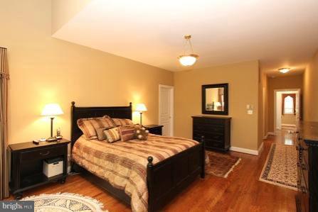 7104 River Road Bethesda, MD 20817 - Photo 13 of 29 Bedroom (Master)