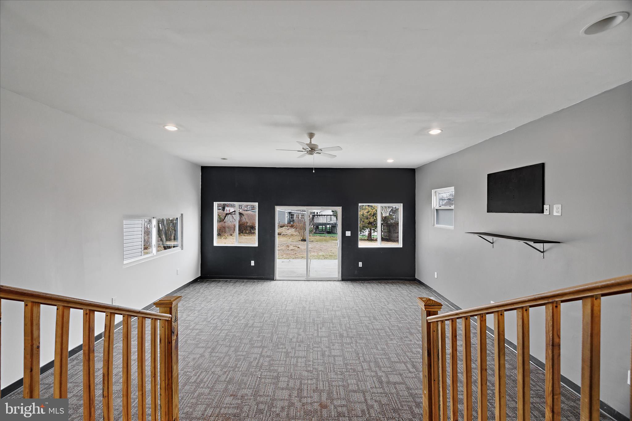 518 Kintop Road Glen Burnie, MD 21061 - Photo 11 of 33 a living room with furniture and a flat screen tv