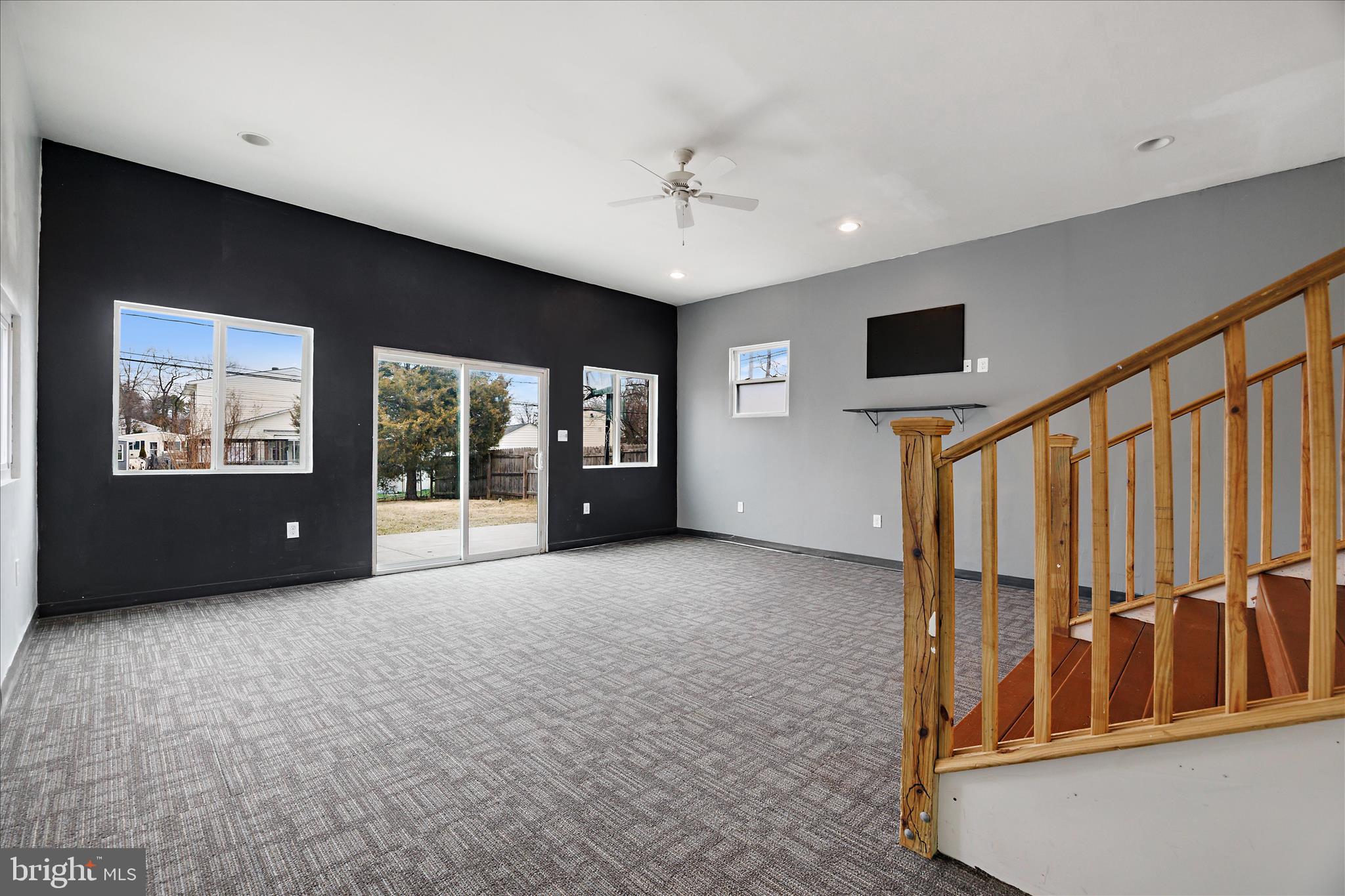 518 Kintop Road Glen Burnie, MD 21061 - Photo 12 of 33 a view of an empty room with a window