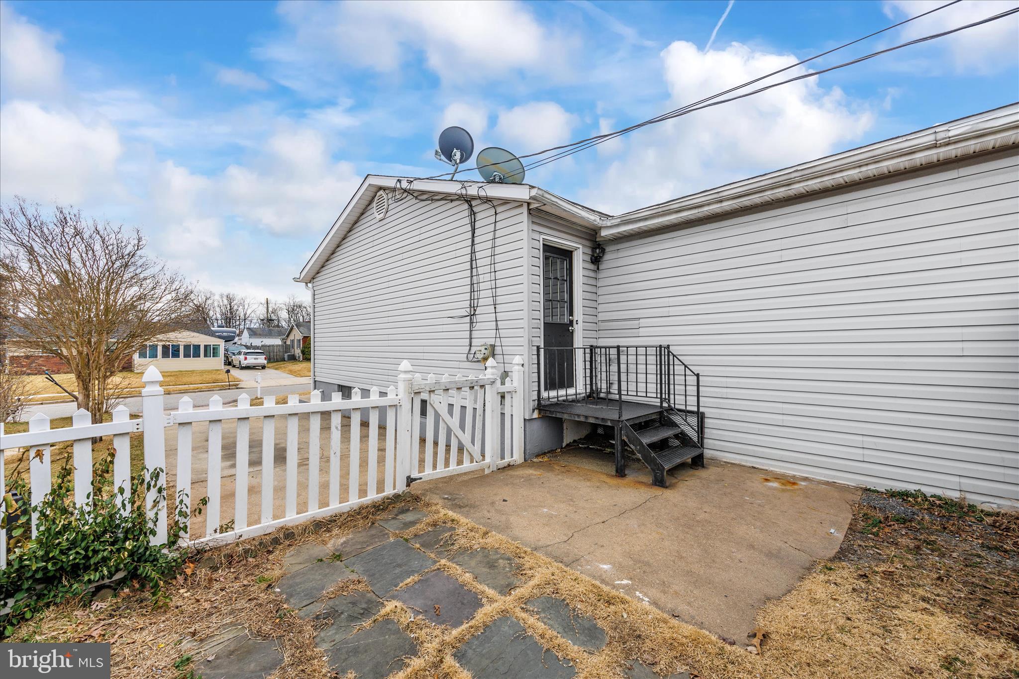 518 Kintop Road Glen Burnie, MD 21061 - Photo 30 of 33 a view of a terrace with furniture