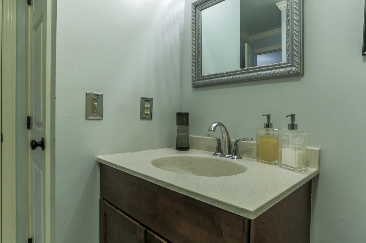 6 Bucks Hill Road Durham, NH 03824 - Photo 31 of 33