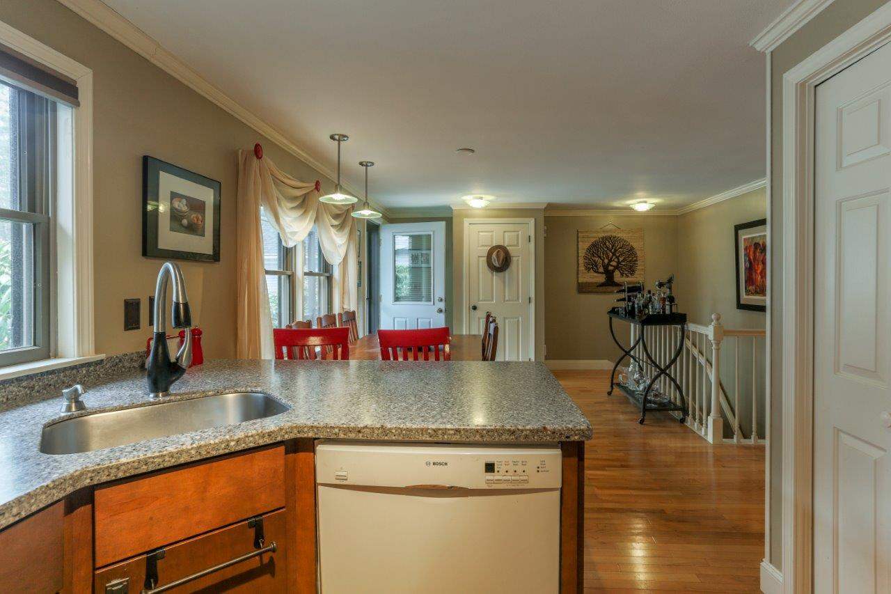 6 Bucks Hill Road Durham, NH 03824 - Photo 9 of 33