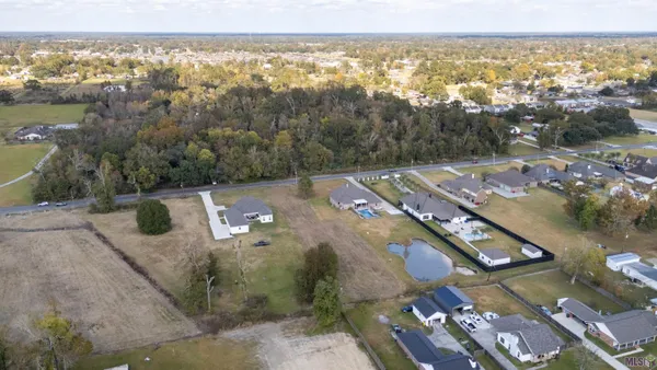 $166,200 | 40345 Causey Road, Gonzales, LA 70737