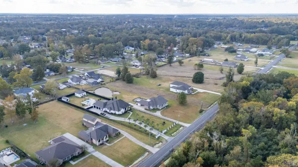 $166,200 | 40345 Causey Road, Gonzales, LA 70737