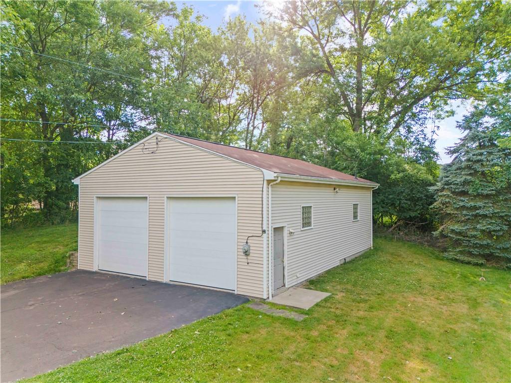 5501 Library Road Bethel Park, PA 15102 - Photo 4 of 5 Gallery Image 4