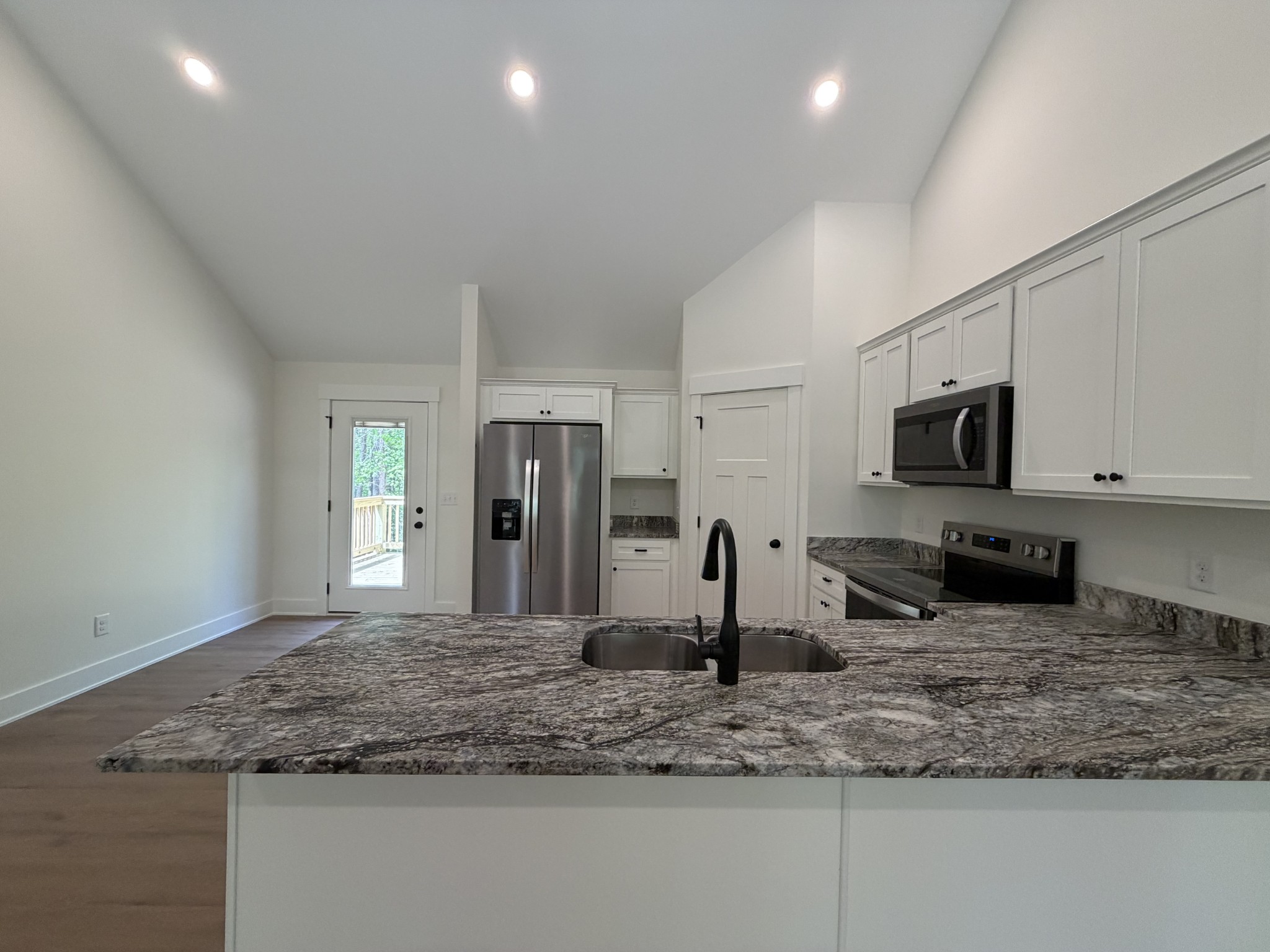 1015 Mt Olive Road Westmoreland, TN 37186 - Photo 19 of 30