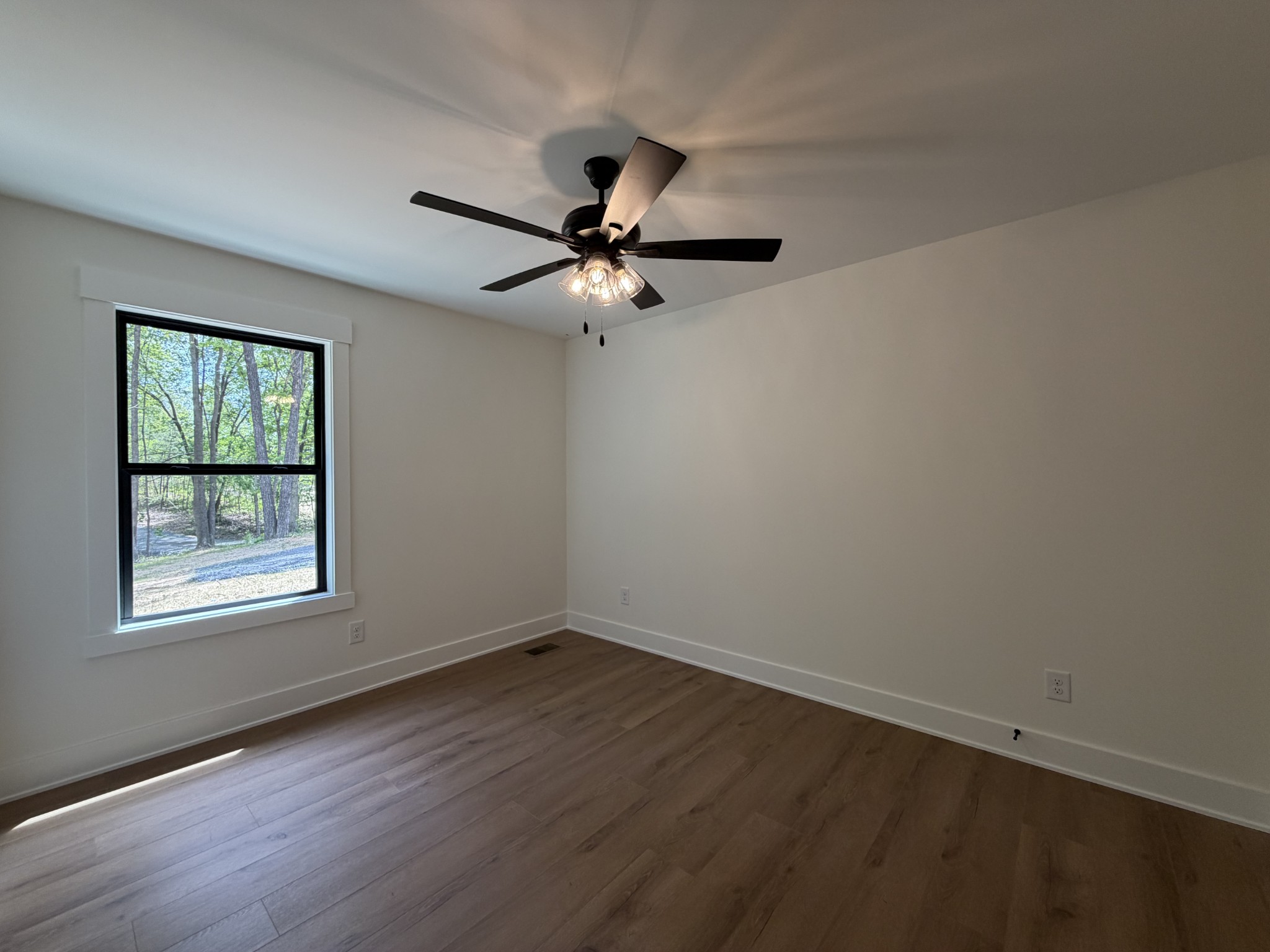 1015 Mt Olive Road Westmoreland, TN 37186 - Photo 21 of 30