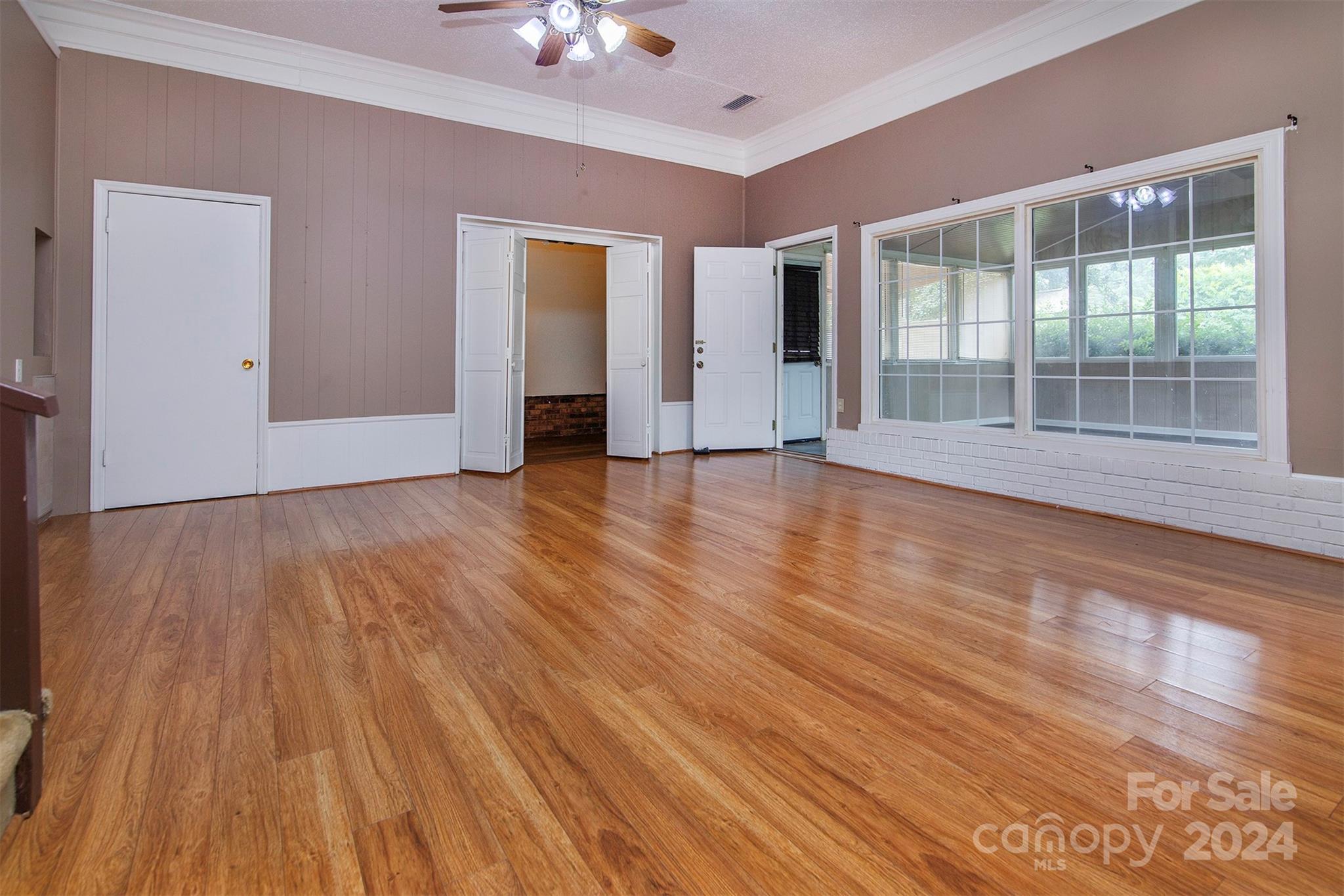 619 Holiday Road Gastonia, NC 28054 - Photo 15 of 26 Gallery Image 15