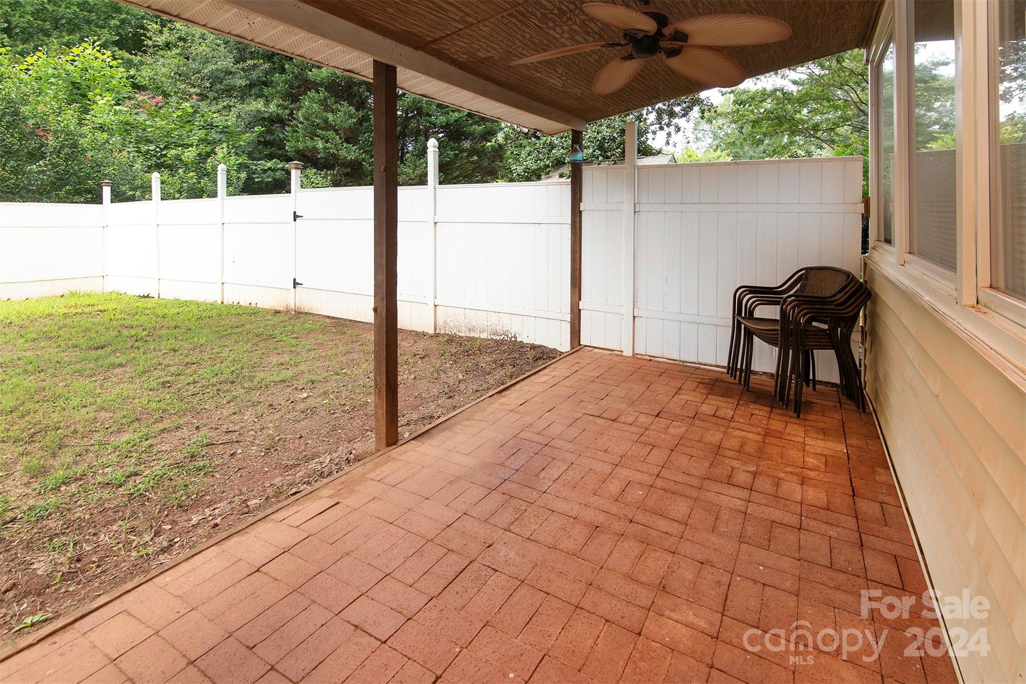 619 Holiday Road Gastonia, NC 28054 - Photo 19 of 26 Gallery Image 19
