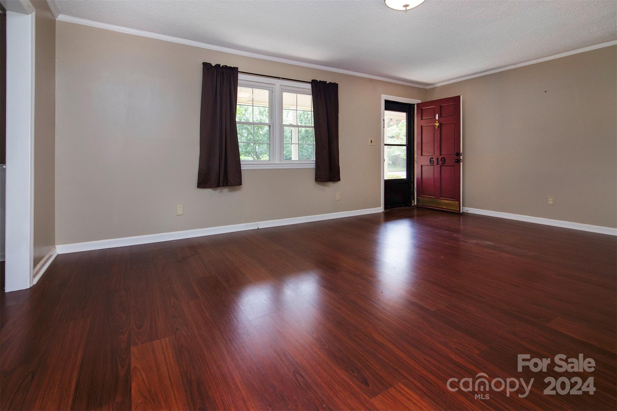 619 Holiday Road Gastonia, NC 28054 - Photo 2 of 26 Gallery Image 2