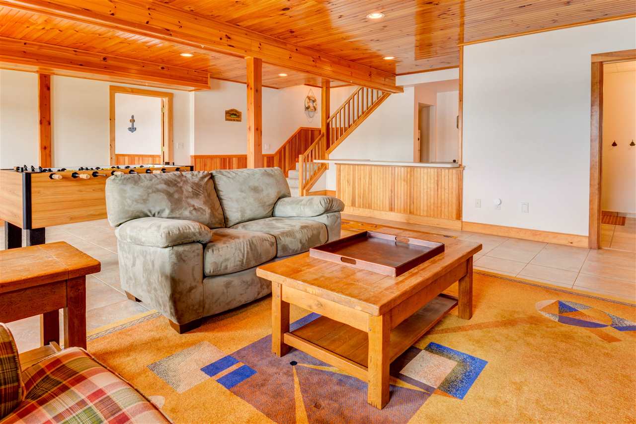 24 Oak Island Road Meredith, NH 03253 - Photo 37 of 40