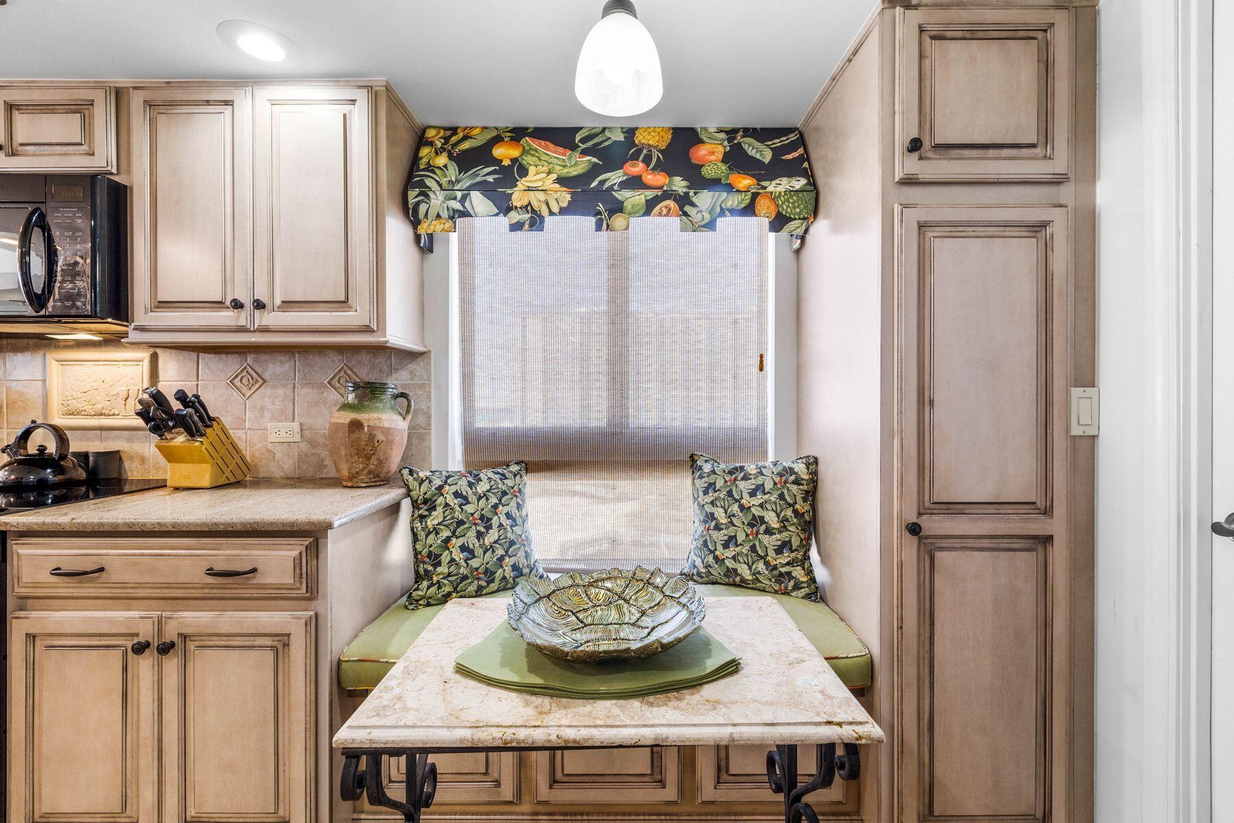 1008 Highway 98, Unit 83 Destin, FL 32541 - Photo 16 of 38 Destin Towers 83