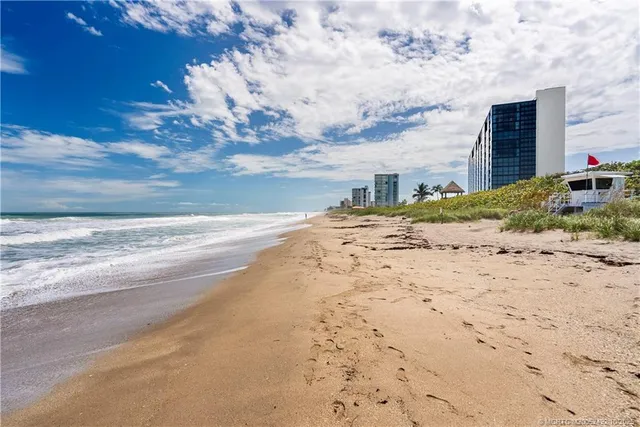 $799,000 | 120 Pepper Lane, Jensen Beach, FL 34957