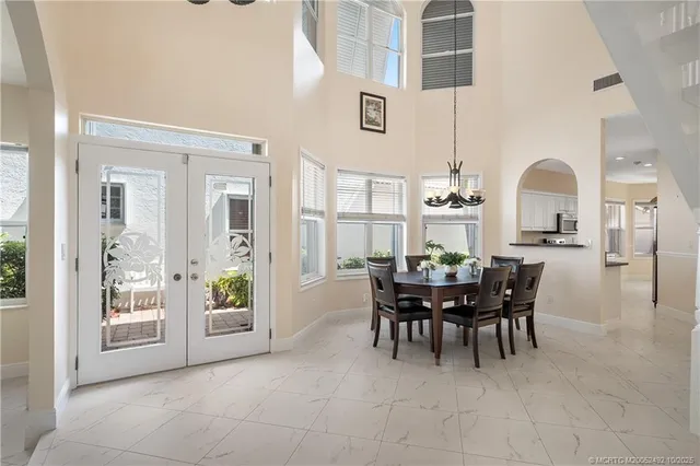 $799,000 | 120 Pepper Lane, Jensen Beach, FL 34957