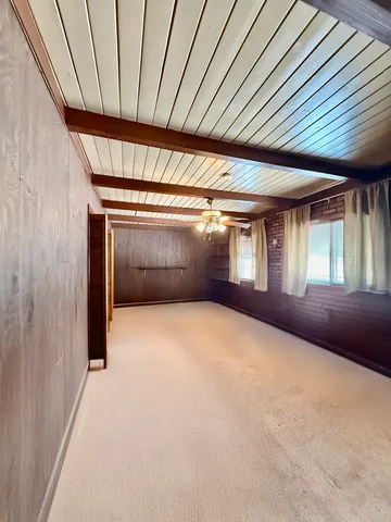 $310,000 | 760 Cumberland Street, Hoffman Estates, IL 60169